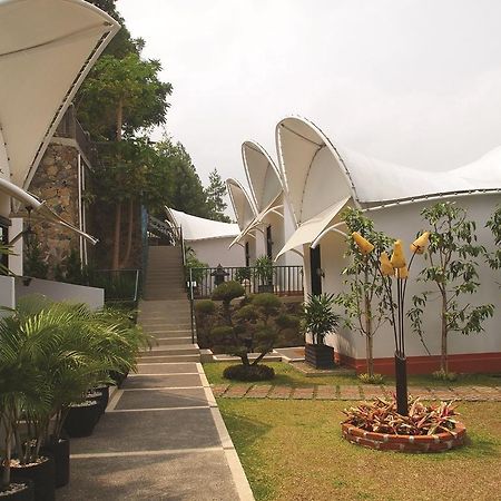 The Valley Resort Hotel Cimenyan Esterno foto