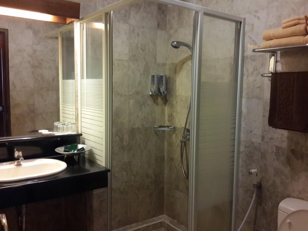 The Valley Resort Hotel Cimenyan Esterno foto