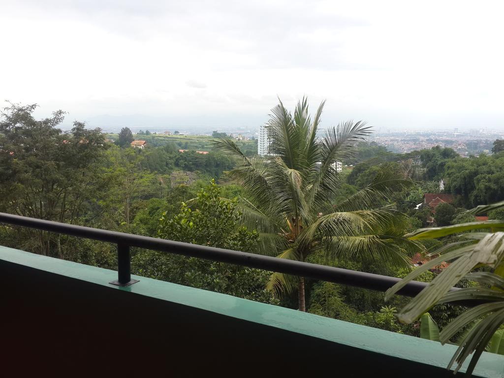 The Valley Resort Hotel Cimenyan Esterno foto