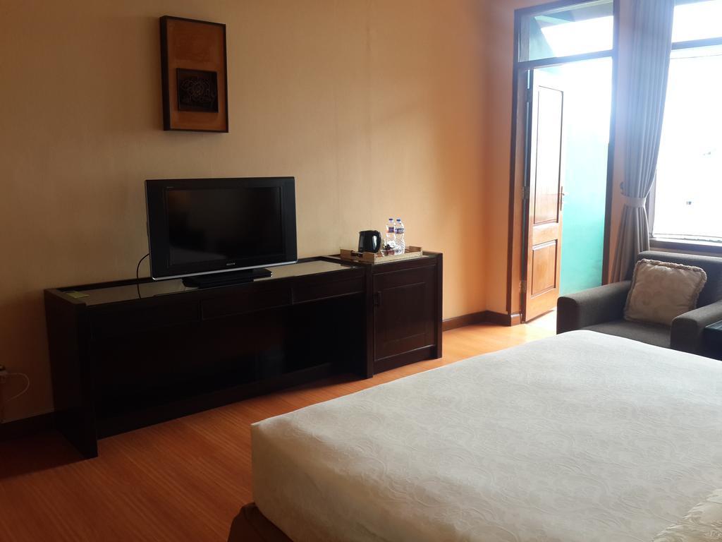 The Valley Resort Hotel Cimenyan Esterno foto